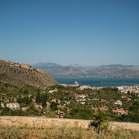 Hills, Spectacular Sea View Willa *