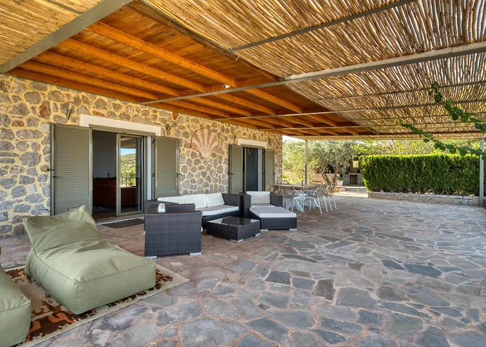 Hills, Spectacular Sea View *